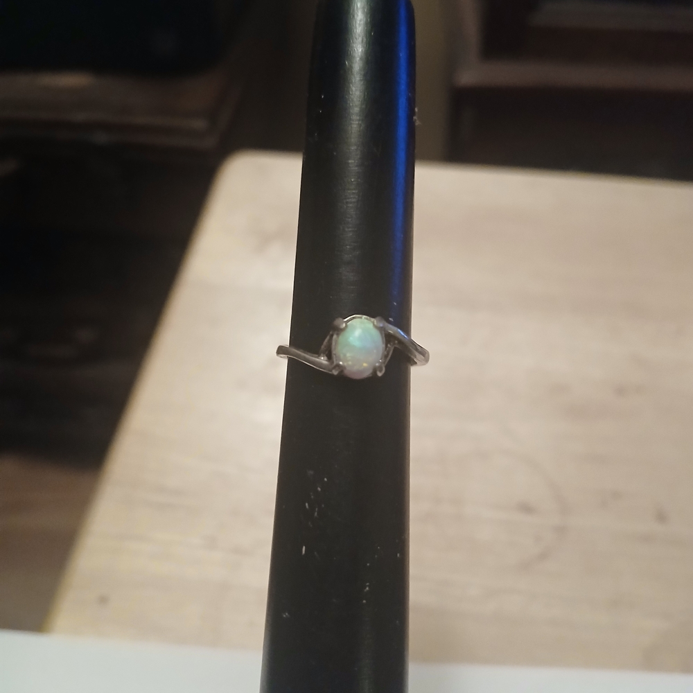 Sterling Silver Ring with Opal Gemstone